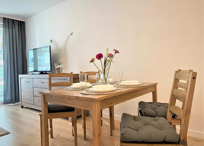 Nowy Vip Sea Gardens Przystan Letnica Morze 아파트 그단스크